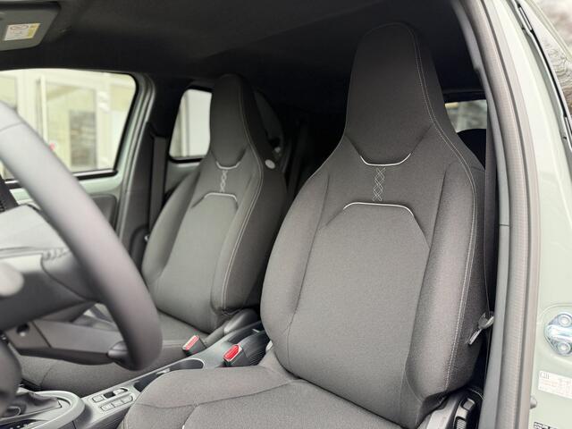 Toyota AYGO X Hybrid 115 Pulse Apple/Android, Draadloze telefoonlader, Achteruitrijcamera