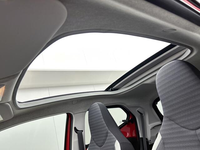 Toyota AYGO 1.0 VVT-i x-play