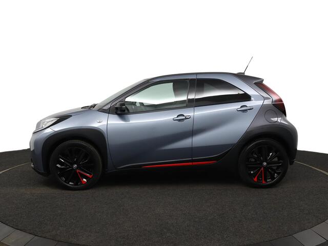 Toyota AYGO X 1.0 VVT-i MT Undercover | Adaptive Cruise Control | Apple Carplay | Android Auto | Navigatie | Parkeersensoren | Stoelverwarming |