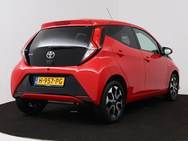 Toyota AYGO 1.0 VVT-i x-joy