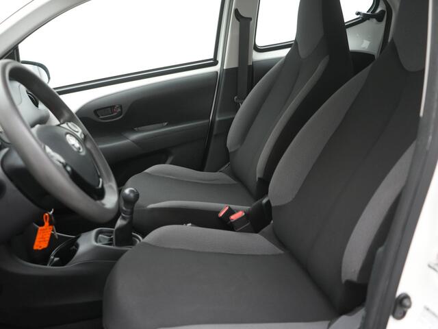 Toyota AYGO 1.0 VVT-i x-fun | Airconditioning | Elektrische ramen voor |