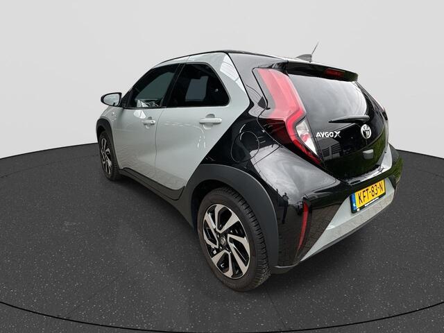 Toyota AYGO X 1.0 VVT-i S-CVT first Bi tone | 4 seizoen | Rijklaar