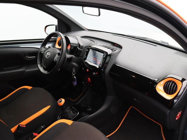 Toyota AYGO 1.0 VVT-i x-JBL | Apple Carplay & Android Auto | Achteruitrijcamera | Climate Control |