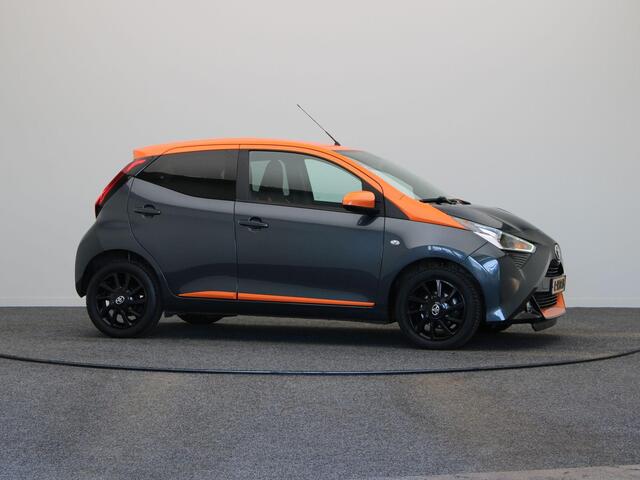 Toyota AYGO 1.0 VVT-i x-JBL | Apple Carplay & Android Auto | Achteruitrijcamera | Climate Control |