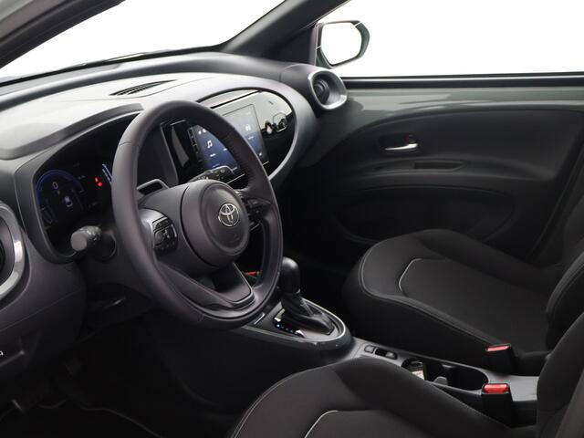 Toyota AYGO X Hybrid 115 pulse Parkeersensoren voor + achter | Keyless entry | Easy Pack