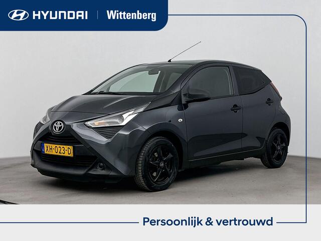 Toyota AYGO 1.0 VVT-i x-fun | L.M. Velgen | Getint Glas | Ash grey | Airco | MJ2019 |