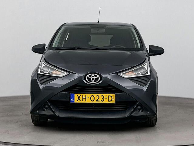 Toyota AYGO 1.0 VVT-i x-fun | L.M. Velgen | Getint Glas | Ash grey | Airco | MJ2019 |