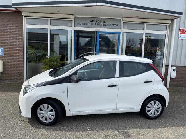 Toyota AYGO 1.0 VVT-i x-fun
