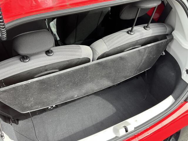 Toyota AYGO 1.0 VVT-i x-play