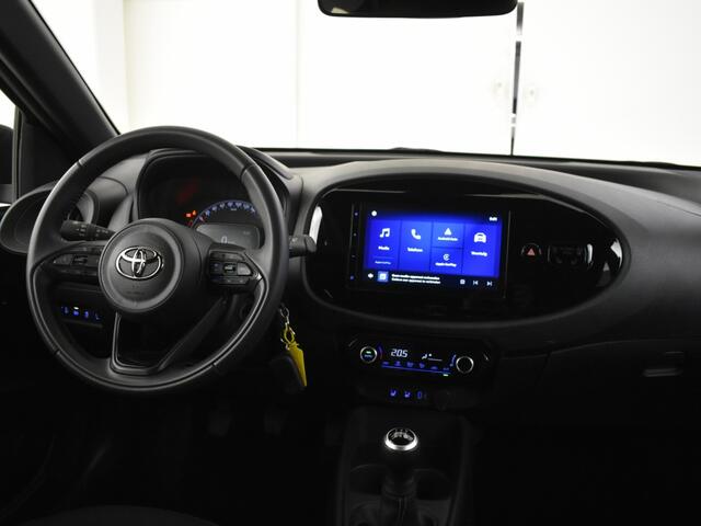Toyota AYGO X 1.0 VVT-i MT Active | Stoelverwarming | Carplay | Adapt. cruise