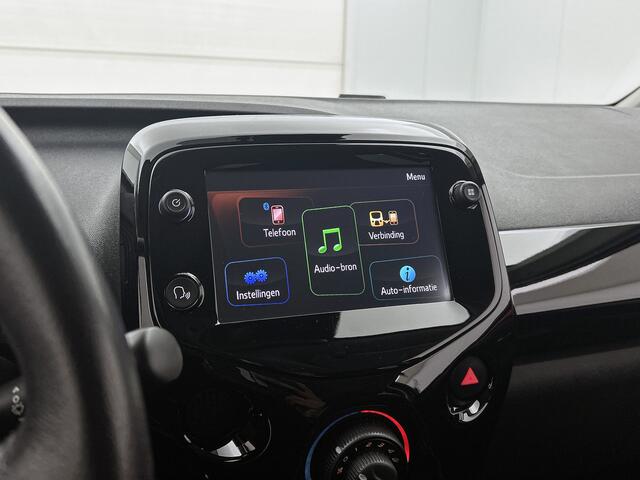 Toyota AYGO 1.0 VVT-i x-play