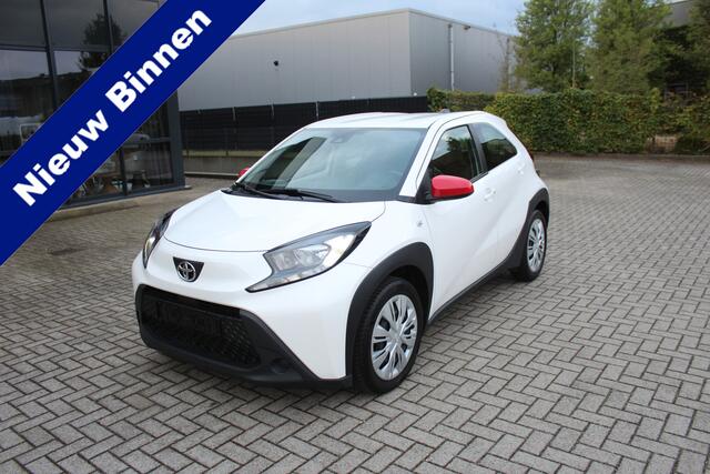 Toyota AYGO X 1.0 VVT-i S-CVT Play Clima-Adapt. Cruise-Carplay-Camera