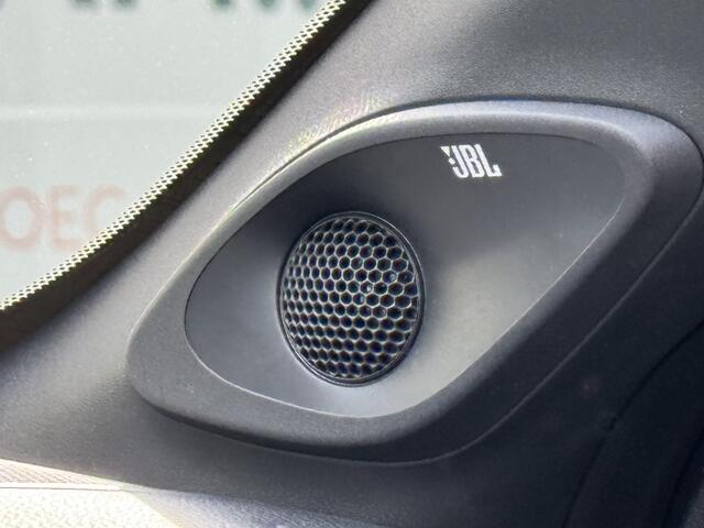 Toyota AYGO X 1.0 VVT-i S-CVT Premium | JBL | Sensoren V/A | Stoelverwarming |