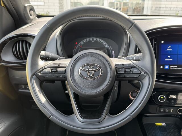 Toyota AYGO X 1.0 VVT-i S-CVT Premium | JBL | Sensoren V/A | Stoelverwarming |