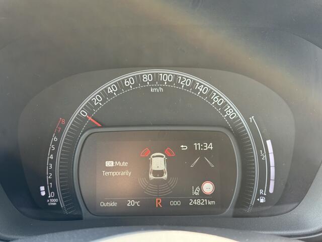 Toyota AYGO X 1.0 VVT-i S-CVT Premium | JBL | Sensoren V/A | Stoelverwarming |