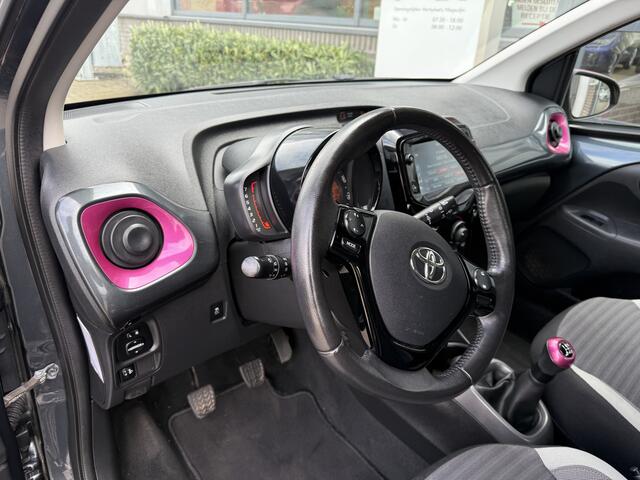 Toyota AYGO 1.0 VVT-i x-cite