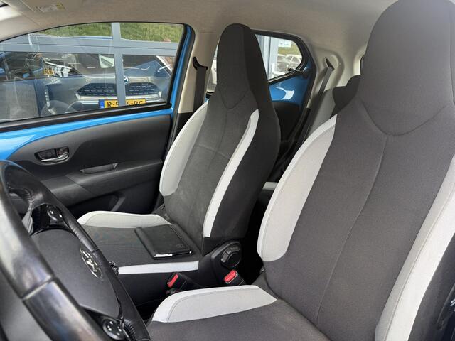 Toyota AYGO 1.0 VVT-i x-play