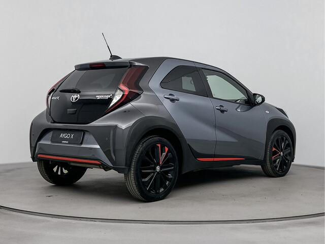 Toyota AYGO X 1.0 VVT-i S-CVT Premium | laadplaat | 18 inch velgen |Rode accenten |