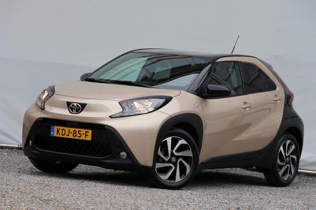Toyota AYGO 1.0 VVT-i MT Pulse - 72 pk **Bi-tone / Camera / Carplay