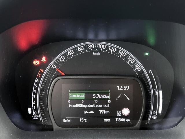 Toyota AYGO X 1.0 VVT-i MT first