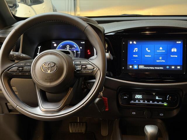 Toyota AYGO X Hybrid 115 play Automaat