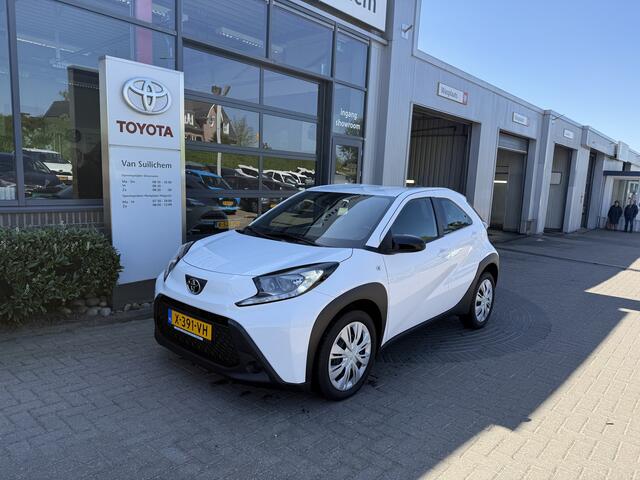 Toyota AYGO X 1.0 VVT-i MT Play