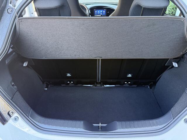 Toyota AYGO X 1.0 VVT-i MT Play