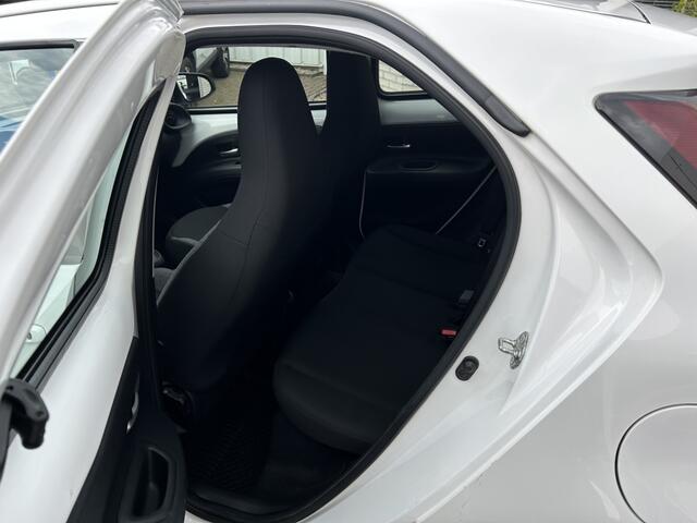 Toyota AYGO X 1.0 VVT-i Play AUTOMAAT