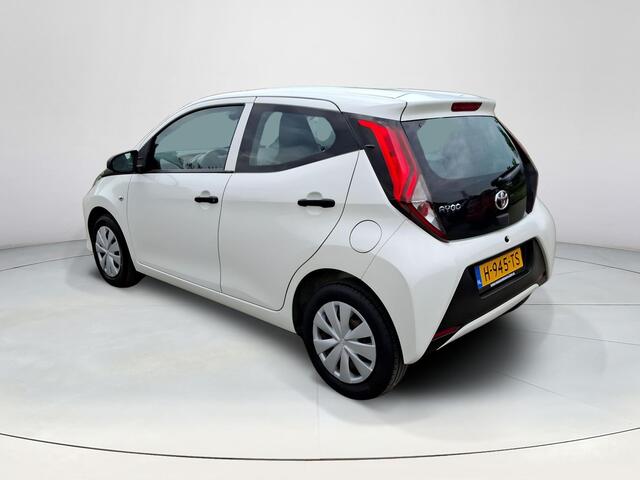 Toyota AYGO 1.0 VVT-i x-fun | BTW !! |LED verlichting | Airco | Hill hold | multifunctioneel stuurwiel