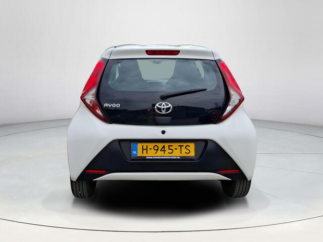 Toyota AYGO 1.0 VVT-i x-fun | BTW !! |LED verlichting | Airco | Hill hold | multifunctioneel stuurwiel