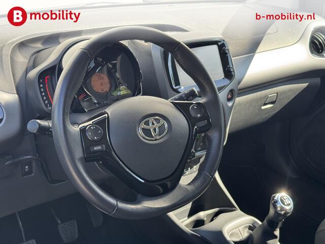 Toyota AYGO 1.0 VVT-i x-play Achteruitrijcamera 18.000KM! | Cruise Control | Apple CarPlay | Bluetooth