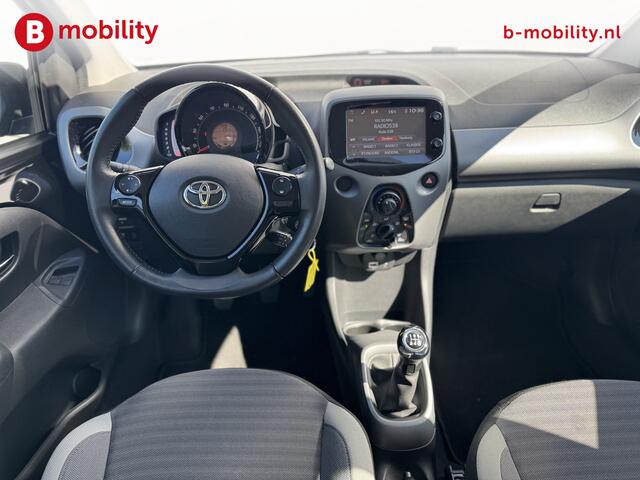 Toyota AYGO 1.0 VVT-i x-play Achteruitrijcamera 18.000KM! | Cruise Control | Apple CarPlay | Bluetooth