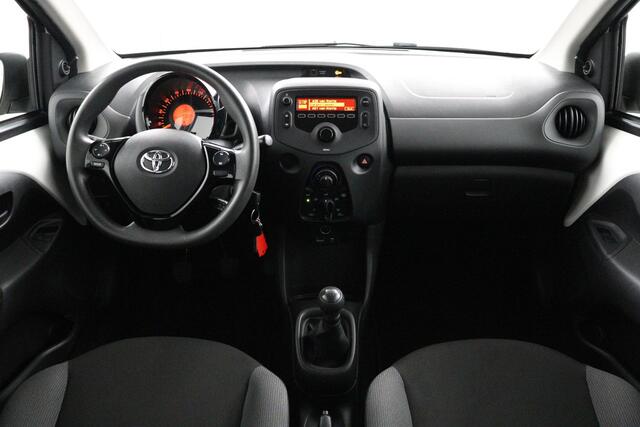 Toyota AYGO 1.0 VVT-i x-fun | Airco |