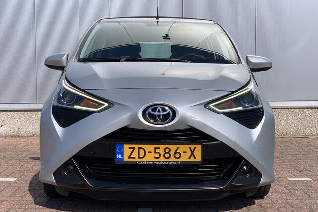 Toyota AYGO 1.0 VVT-i x-play | Cabrio | Camera | Airco | Navigatie