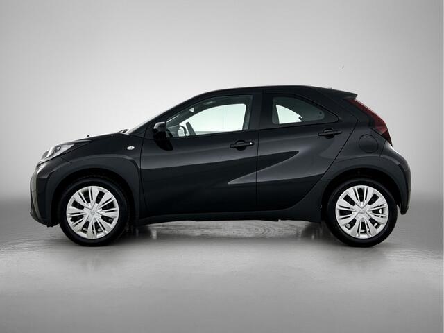 Toyota AYGO X 1.0 VVT-i MT Play | Apple CarPlay | Android Auto |