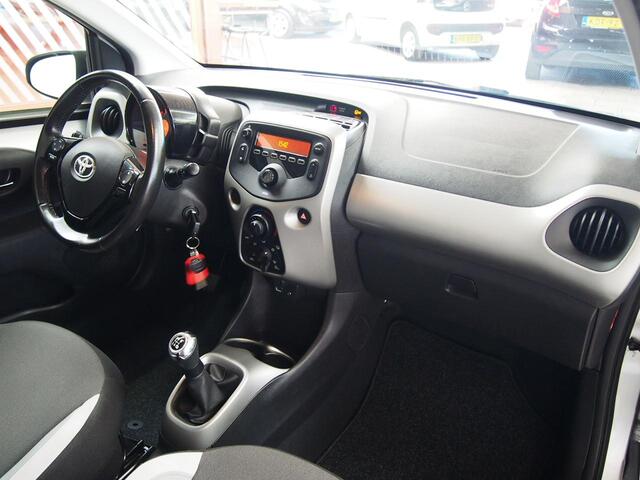 Toyota AYGO 1.0 VVT-i x-fun (APK:Nieuw) Incl.Garantie