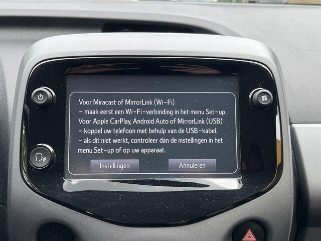 Toyota AYGO 1.0 VVT-i x-joy Automaat Airco Camera Carplay