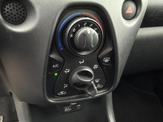 Toyota AYGO 1.0 VVT-i x-fun | Airco| Bluetooth | Elek. Ramen | 5DRS | NL/NAP