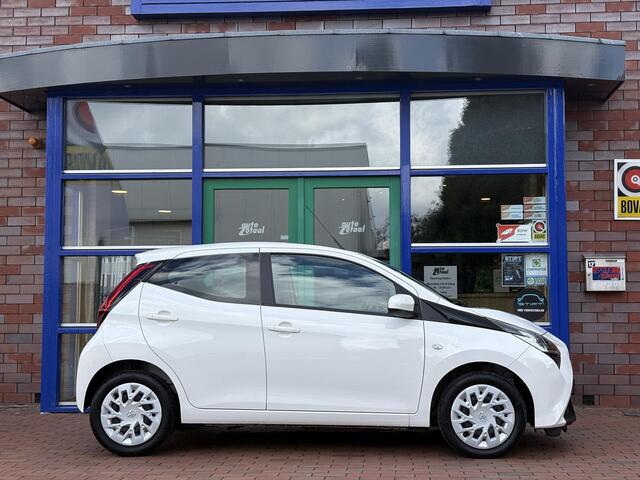 Toyota AYGO 1.0 VVT-i x-play | Airco Apple | Carplay/Android Auto