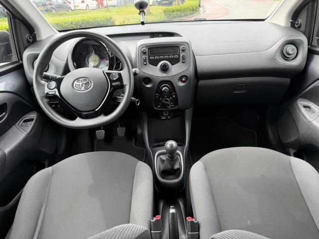 Toyota AYGO 1.0 VVT-i x-fun