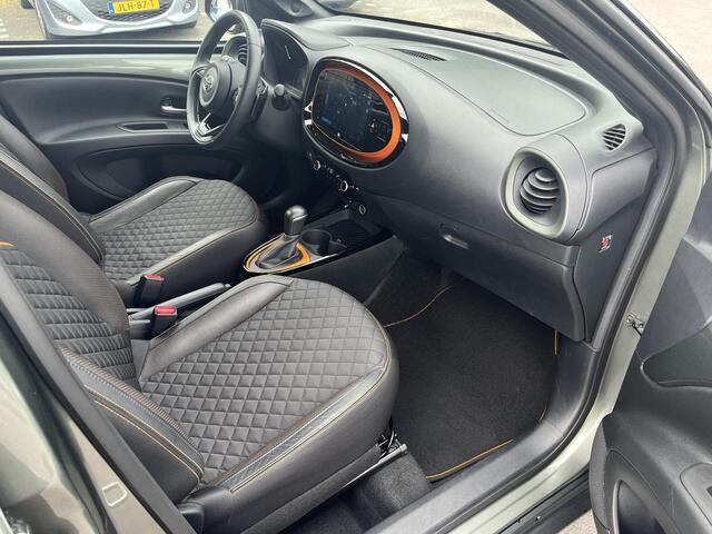 Toyota AYGO X 1.0 VVT-i S-CVT Limited | Navigatie | Stoelverwarming | Parkeersensoren | Apple CarPlay/Android auto