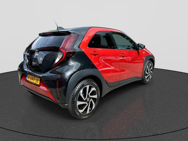 Toyota AYGO X 1.0 VVT-i MT Pulse RIJKLAAR | Climate Control | Cruise Control Adaptief | Camera | Apple Carplay-AndroidAuto
