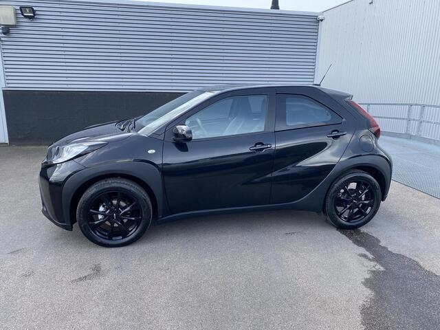 Toyota AYGO X 1.0 VVT-i S-CVT Play Automaat, Achteruitrij camera, adaptieve cruise control, start/stop systeem, NL-auto, zeer lage KM stand & automaat!