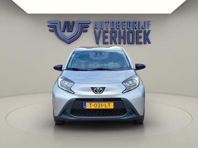 Toyota AYGO X 1.0 VVT-i MT Play Trekhaak - NL Auto - Carplay