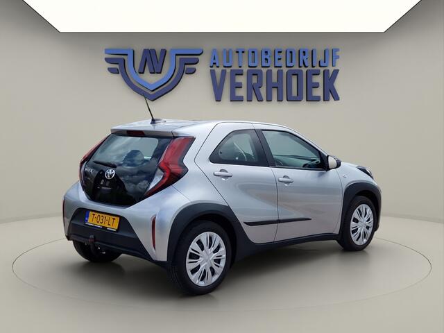 Toyota AYGO X 1.0 VVT-i MT Play Trekhaak - NL Auto - Carplay