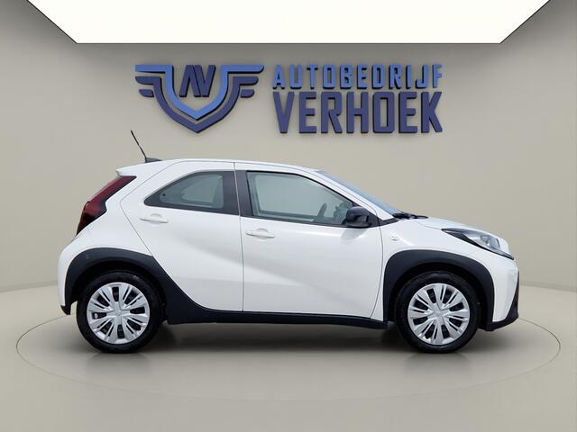 Toyota AYGO X 1.0 VVT-i MT Play NL Auto - Groot Scherm - Carplay