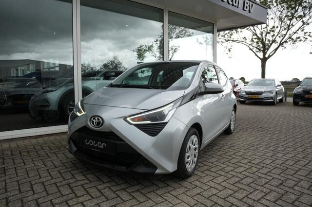 Toyota AYGO 1.0-VVT-i X-Play