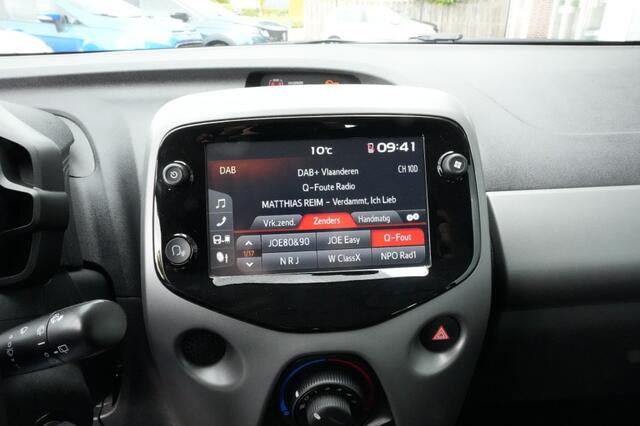 Toyota AYGO 1.0-VVT-i X-Play
