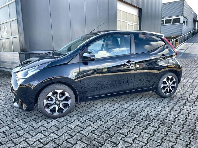 Toyota AYGO 1.0 VVT-i x-joy cabrio RIJKLAAR