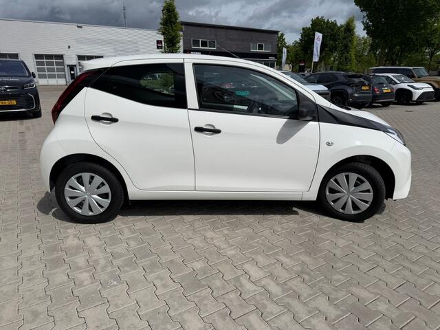 Toyota AYGO 1.0 VVT-i x-fun | Bluetooth | Fietsenbeugel